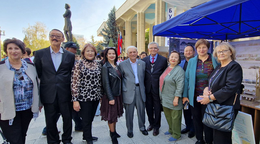 Exhibition "Slavic is more than a university."